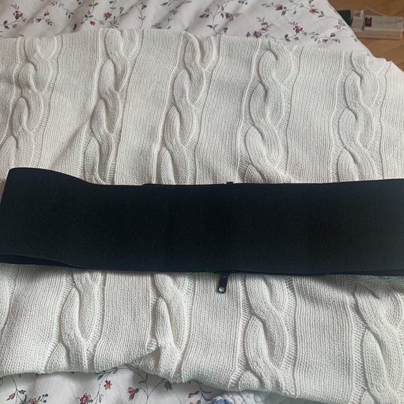 Lovely black vintage elastic belt - Picture 3 of 3